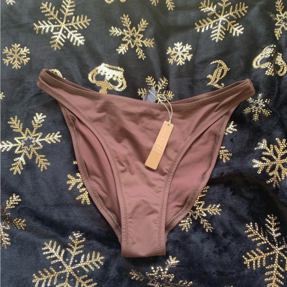 Women's Brown Bikini Bottom skims size large brand new with tags